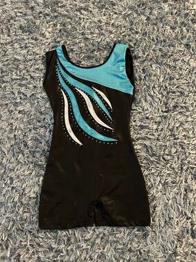 Girls Black and Blue Gymnastics Outfit Size 10 or Medium PTP 13